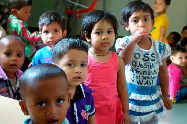 Kinder aus dem Kindergarten des Hope Projekts. http://www.hopeprojectindia.org/